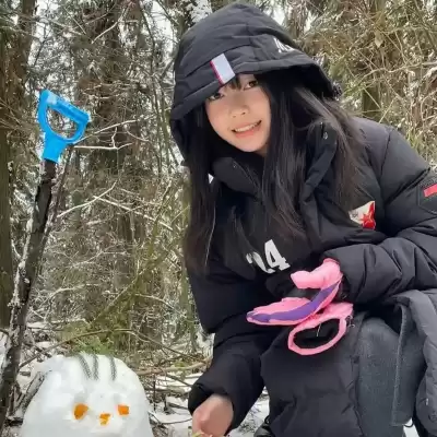 秦明凝